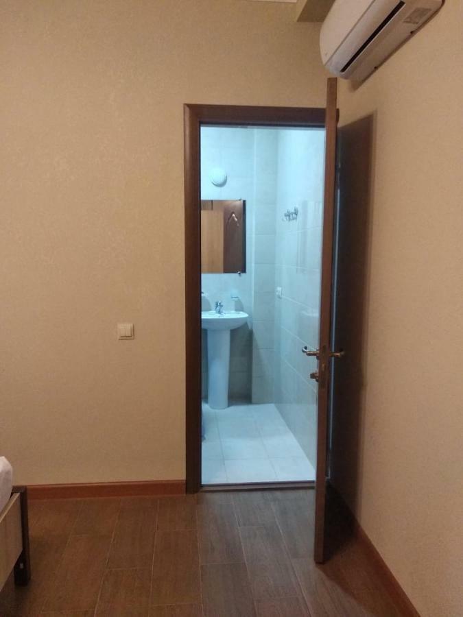 Leon Beach Hotel New Athos Экстерьер фото